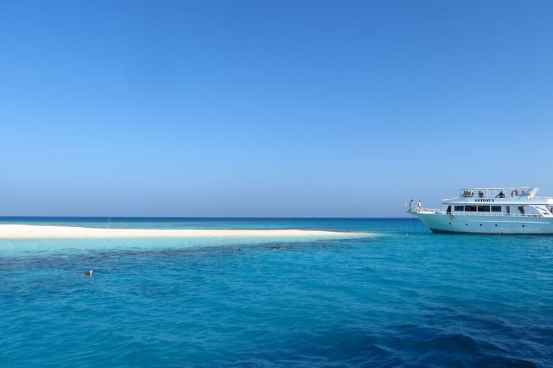 Остров Гифтун в Красном море